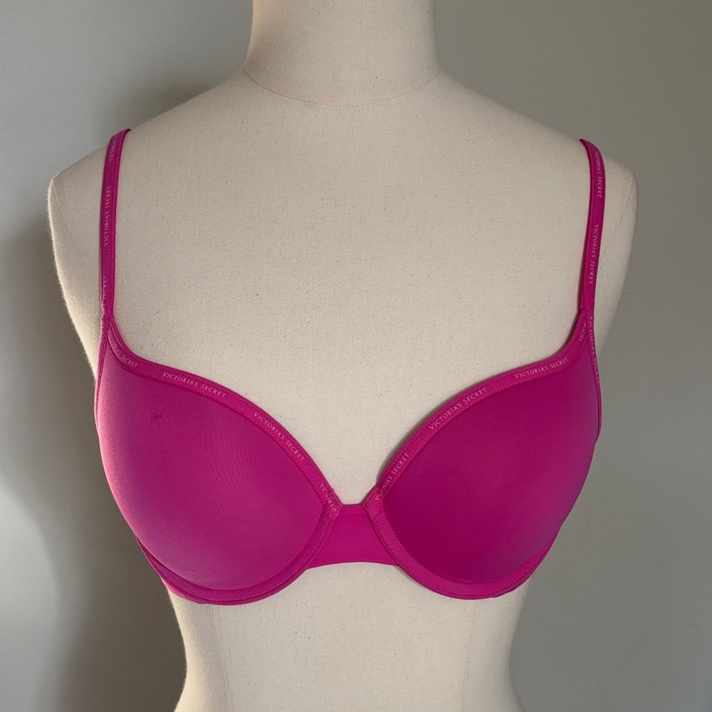 Victoria's Secret T-shirt Pushup Bra Full Coverage Pink Size 32C